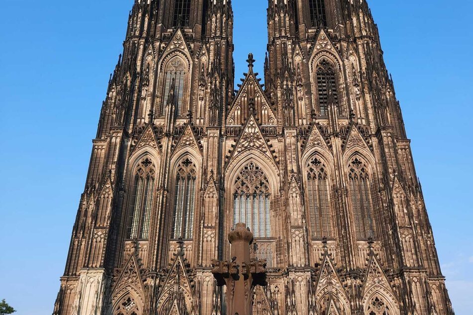 Der Kölner Dom ist das wohl bekannteste Gotteshaus des Kölner Erzbistums.