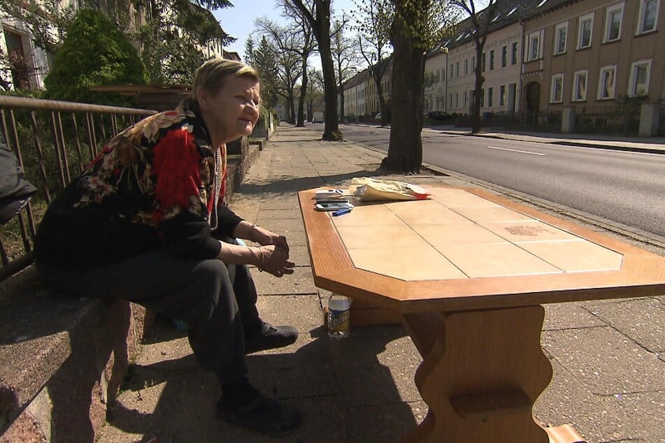 Fortan lebte Karin tagsüber auf der Straße.