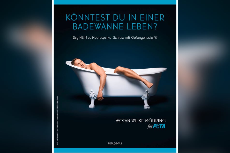 Um auf das Leid der Tiere aufmerksam zu machen, hat sich der "Tatort"-Kommissar für die Tierschutzorganisation PETA in eine Badewanne gezwängt.