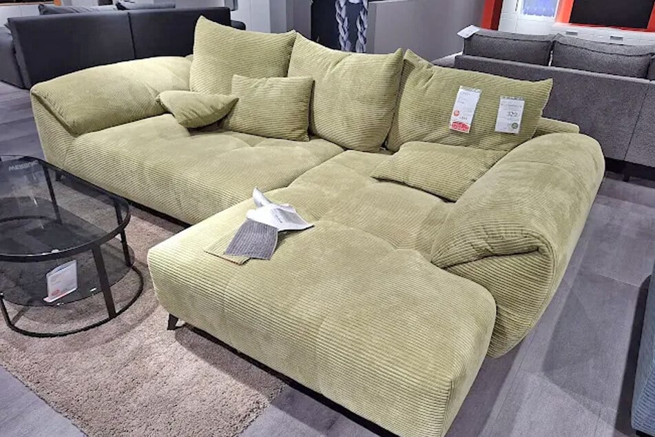 Bei XXXLutz gibt's am Sonntag (25.1.) diese Möbel mega günstig