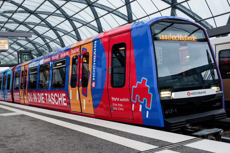 Ob U- oder S-Bahn, ob Regionalbahn oder -express, ob Bus oder Fähre - das Angebot des HVV ist groß. (Symbolbild)