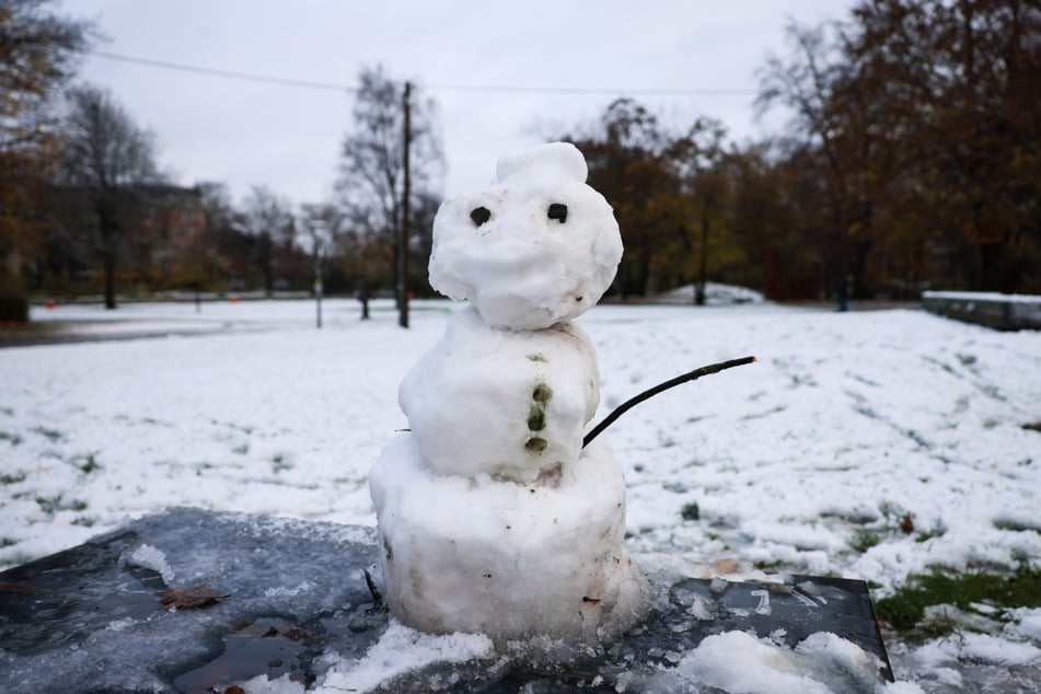 Vielleicht reicht der Schnee für einen Mini-Schneemann.