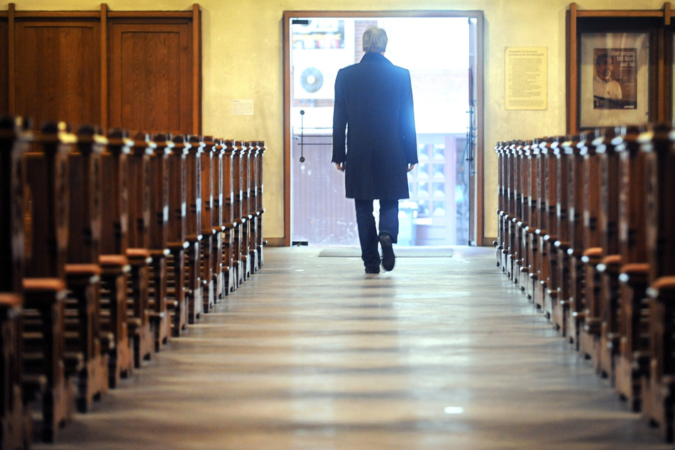 Im vergangenen Jahr haben 89.694 Katholiken in Nordrhein-Westfalen ihrer Kirche den Rücken gekehrt. (Symbolbild)