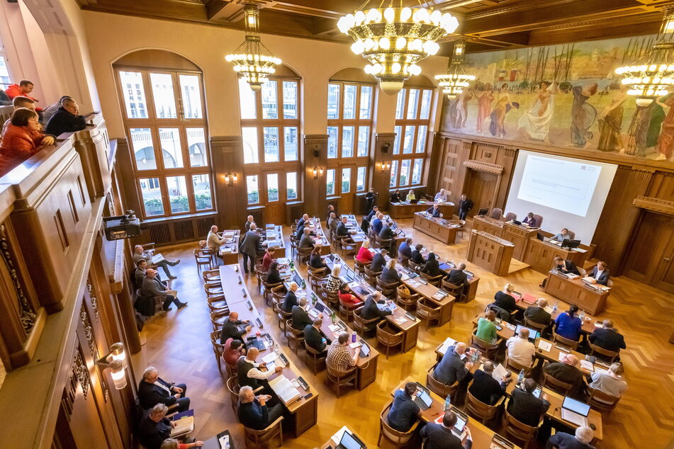 Bereits 2019 beschloss der Stadtrat unter anderem ein Jugendbüro und eine Arbeitsgruppe "Jugendbeteiligung". Umgesetzt wurde der Beschluss bis heute nicht.
