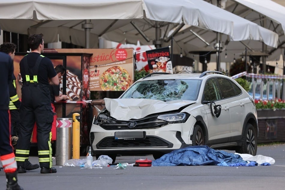 Die Staatsanwaltschaft wirft dem Angeklagten zweifachen Mord und mehrfachen versuchten Mord vor.