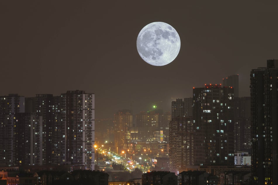 China is heading to the moon and back again