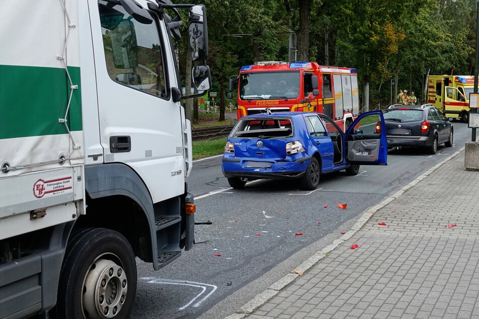 In Folge des Unfalls war die Königsbrücker Landstraße voll gesperrt.