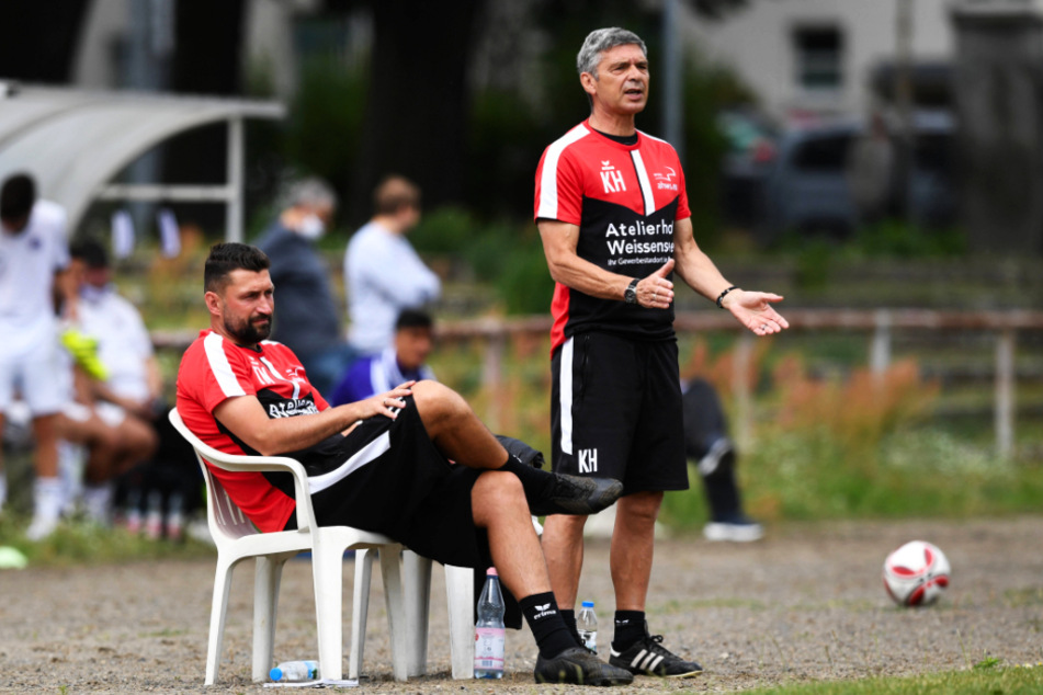 Geballte Fußballfachkompetenz: Coach Karsten Heine (r.) und sein Co-Trainer Torsten Mattuschka haben bei der VSG Altglienicke die Zügel in der Hand.