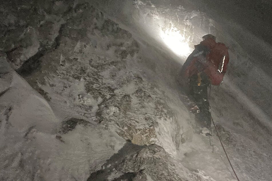 Verletzter Bergsteiger immer noch nicht gefunden: Retter suchen seit Samstag vergebens