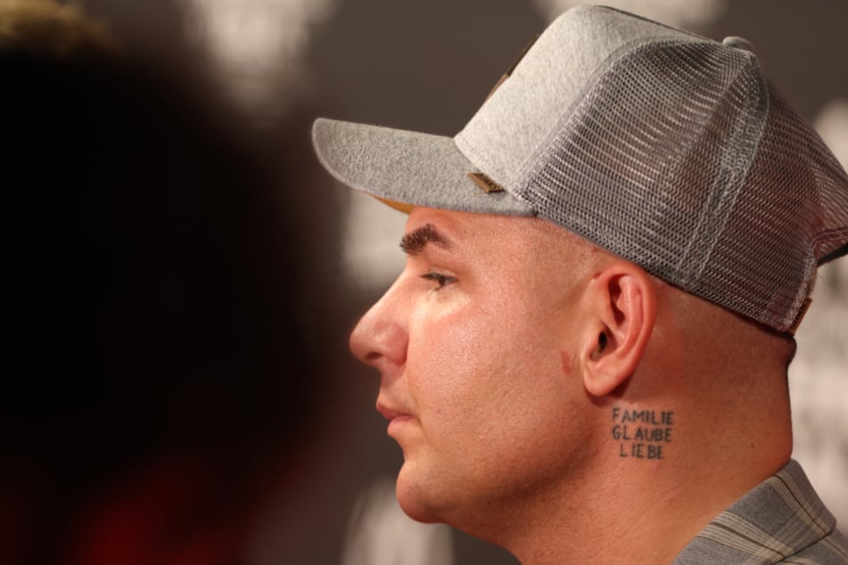 Müssen sich seine Fans derzeit Sorgen um den Zustand des Sängers machen?