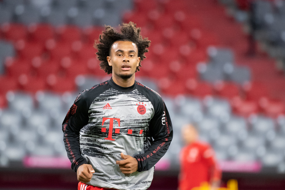 Wird Joshua Zirkzee (19) vom FC Bayern München der neue Stürmer der Frankfurter Eintracht?