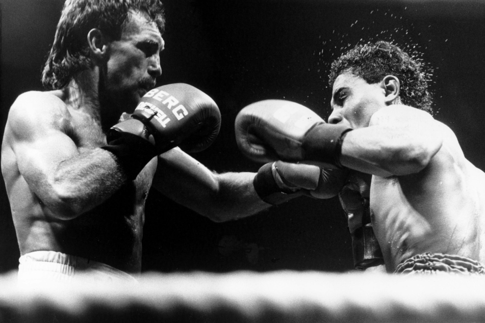 René Weller (li.) gegen seinen französischer Gegner Jose Maillot (re.) während eines Kampfes im Jahr 1988.