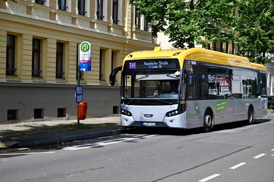 Die Buslinie 74 wird in der Bauphase umgeleitet.