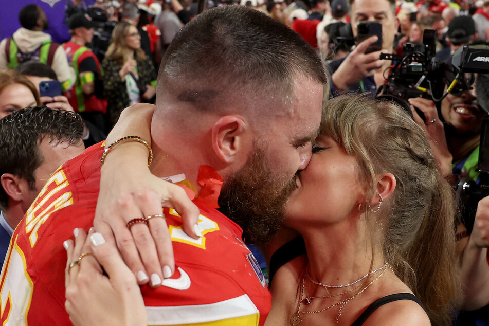 Taylor Swift and Travis Kelce partied at the Coachella music festival on Saturday, to the delight of fans (file photo).