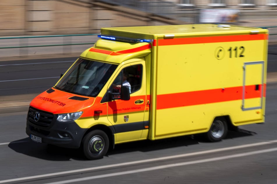 Bei dem Unfall auf dem westlichen Berliner Ring sind offenbar mehrere Menschen verletzt worden. (Symbolbild)