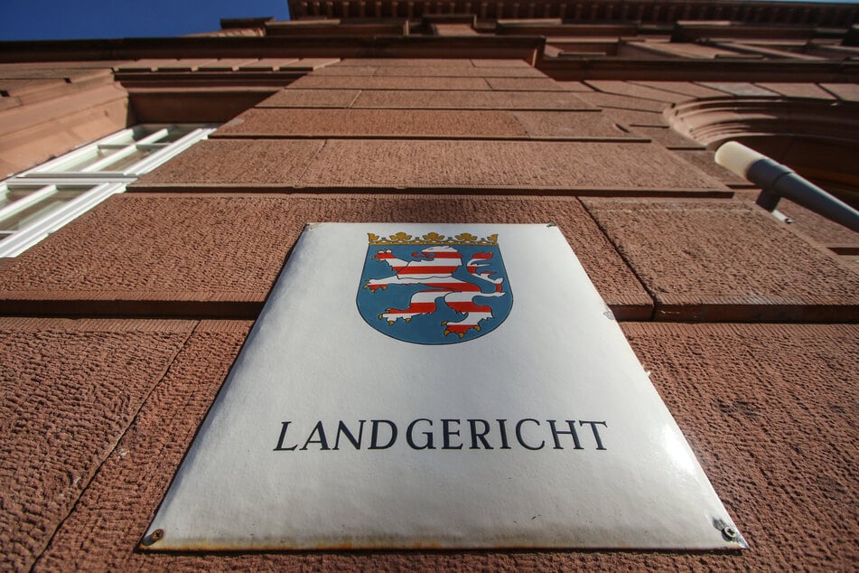 Der Fall wird vor dem Landgericht Gießen verhandelt.
