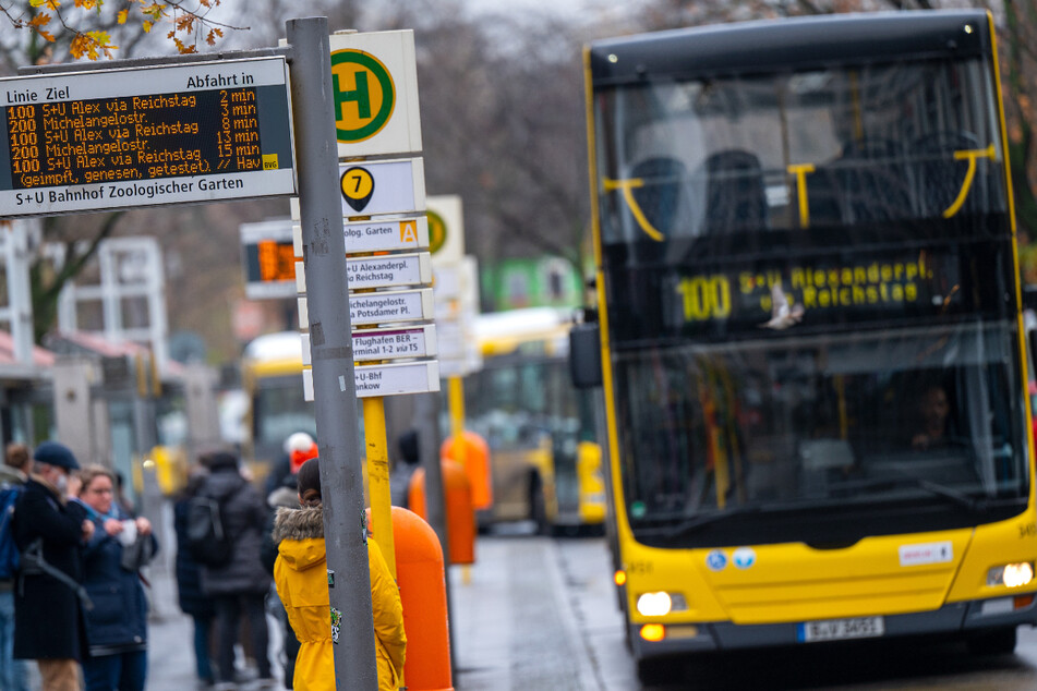 Das Warten auf den Bus könnte noch länger dauern.