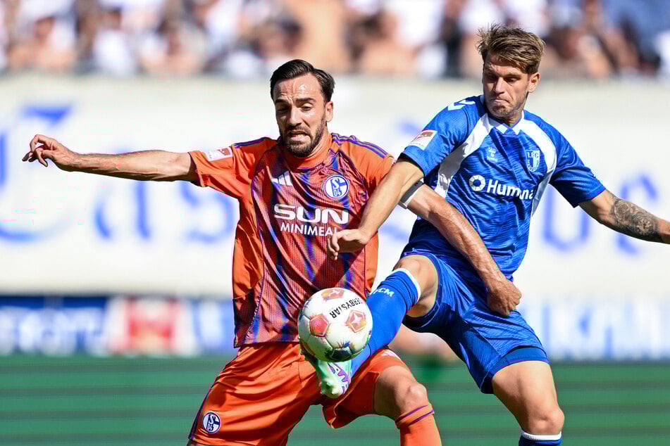Das Hinspiel gewannen die Knappen mit 2:0 in Magdeburg.