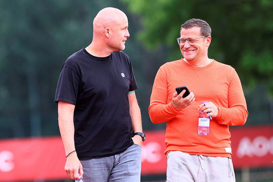 Sportdirektor Rouven Schröder (47, l.) und Sportgeschäftsführer Max Eberl (49) waren vor Ort.