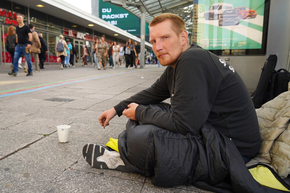 Jan (36) sieht zwar nach fast zwei Jahren im Knast etwas gesünder aus, doch der Suchtdruck ist so stark wie eh und je.