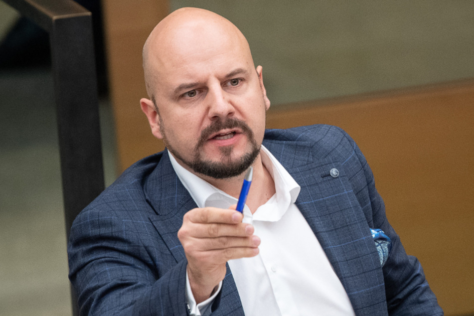 Der Landtagsabgeordnete und ehemalige AfD-Politiker darf als erklärter Antsemit bezeichnet werden.