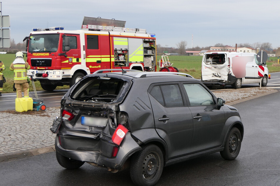 Insgesamt drei Fahrzeuge waren in den Auffahrunfall verwickelt.