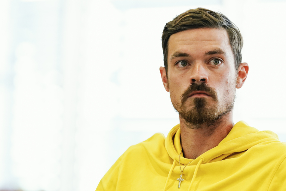 Dennis Erdmann (30) wies die Anschuldigungen erneut zurück.