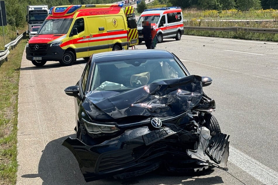 Ein VW krachte auf den Toyota, der abbremsen musste.