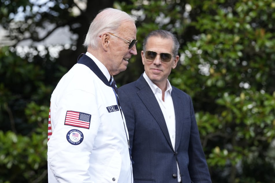 US-Präsident Joe Biden (81, l.) hat kurz vor Ablauf seiner Amtszeit seinen Sohn Hunter Biden (54, r.) begnadigt. (Archivbild)