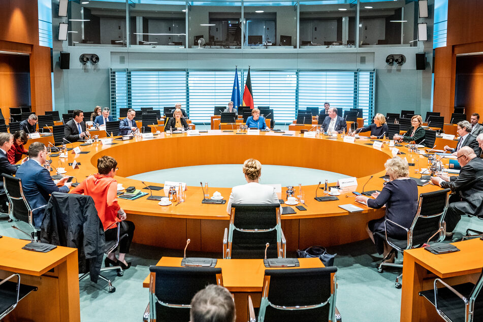 Bundeskanzlerin Angela Merkel (CDU) in der wöchentlichen Sitzung des Bundeskabinetts im Kanzleramt.