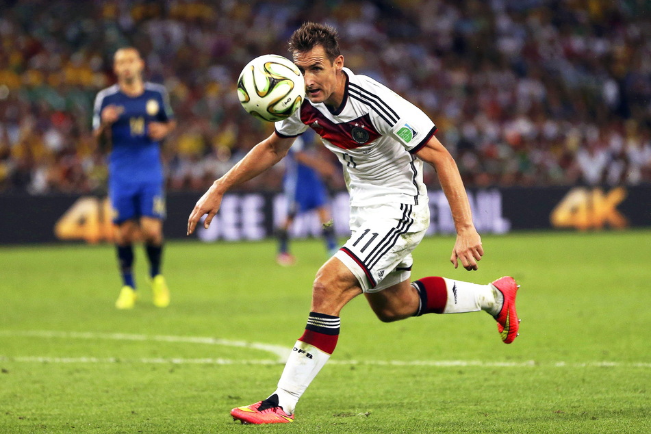 Miroslav Klose (45) hinterließ mit seinem Rücktritt 2014 eine große Lücke in der Nationalmannschaft. (Archivbild)