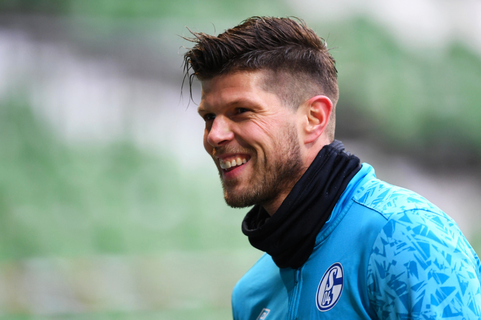 Klaas-Jan Huntelaar (38) lässt seine Karriere im niederländischen Amateurfußball ausklingen und bildet sich nebenher für eine Trainerkarriere weiter.