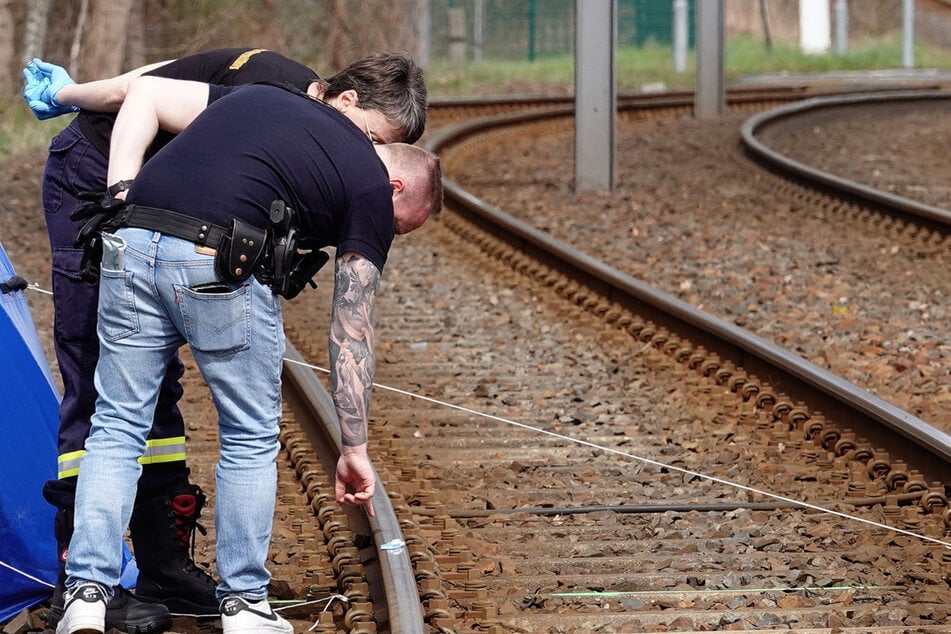 Für die Ermittlungen wurden auch Beamte der Kriminalpolizei hinzugezogen.
