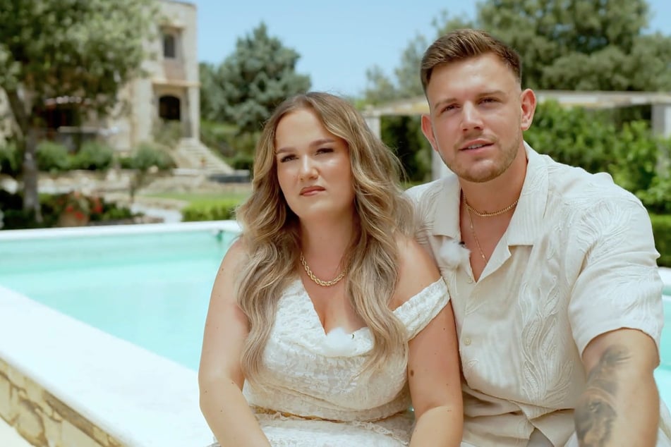 Loucia (23) und Dominik (25) aus Hamburg sind seit Oktober 2024 zusammen.