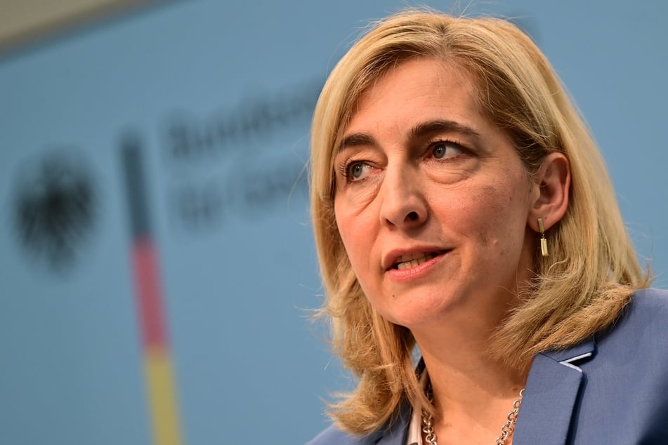 Das Sparpaket stammt aus dem Hause der Gesundheitsministerin Nina Warken (46, CDU).