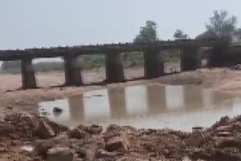 In Indien wurde innerhalb drei Tage eine Brücke geklaut.