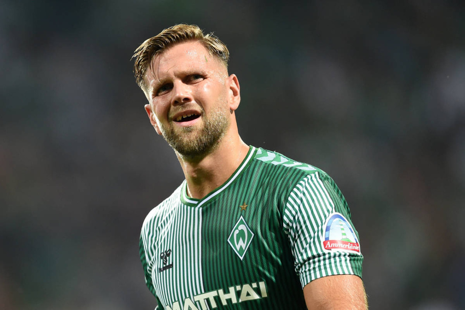 Niclas Füllkrug (30) und Werder Bremen sollen sich über einen neuen, verbesserten Vertrag einig sein. Dieser soll aber erst nach dem Ende der Transferperiode unterzeichnet werden.