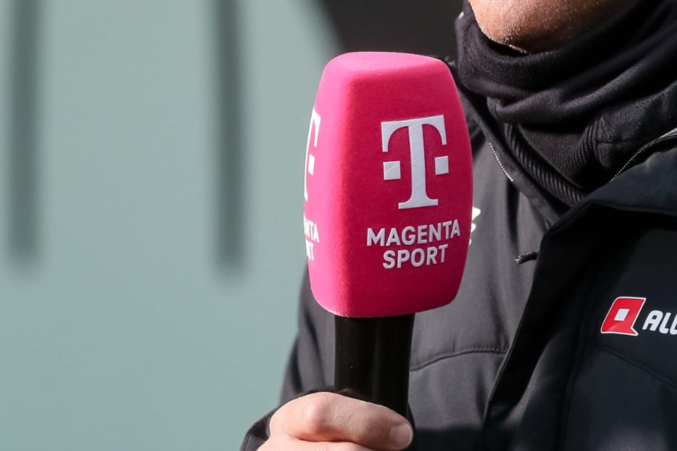 Die Telekom kommt ihren MagentaTV-Kunden nach einer technischen Panne zum EM-Achtelfinale entgegen.