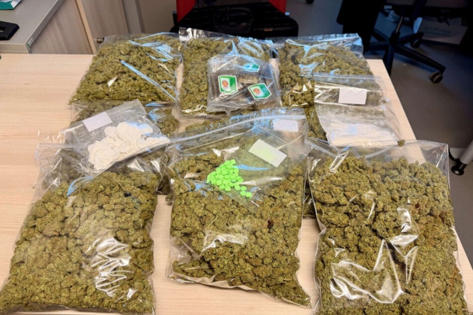 Der Tatverdächtige soll in Chemnitz einen großen Kundenstamm mit Drogen versorgt haben.