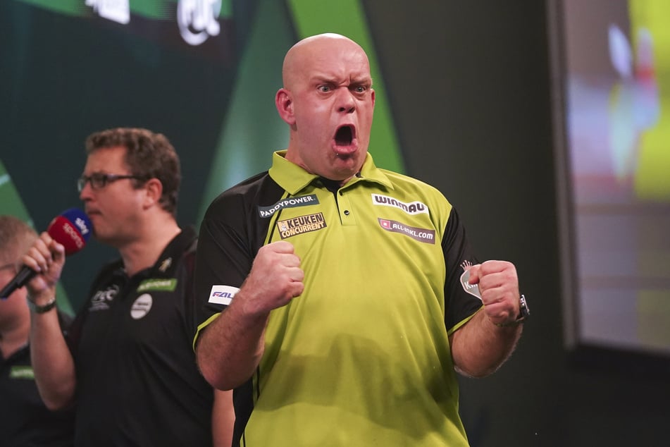 Auf der Bühne dreht Michael van Gerwen (36) regelmäßig frei, offenbar gehen aber ab und an auch hinter den Kulissen die Pferde mit ihm durch.