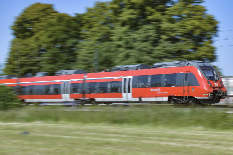 Neben den eng getakteten Fahrplänen in den Großstädten lärmt die Bahn vor allem im Elbtal und auf der Strecke zwischen Riesa und Halle.