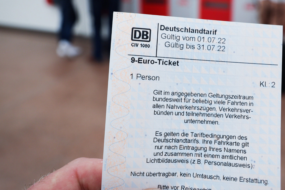 Letzter Tag der 9-Euro-Tickets: NRW bietet neuen Anreiz, aber nur für Abonnenten