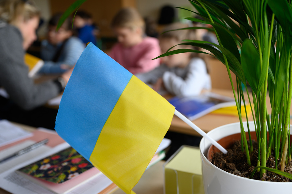 Über 200.000 Schülerinnen und Schüler aus der Ukraine besuchen aktuell Schulen in Deutschland.