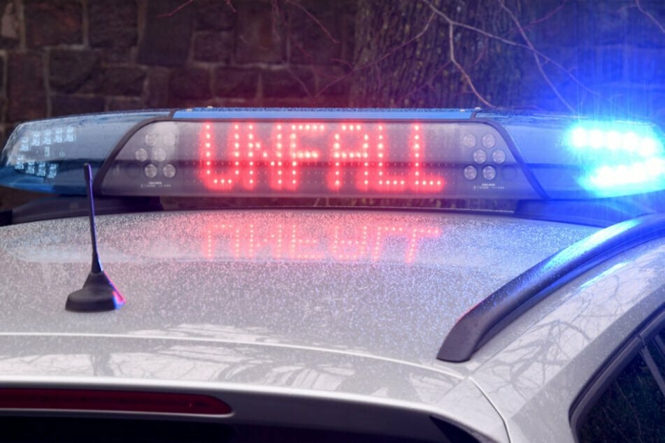 Auf der A4 ereignete sich am Donnerstagmorgen ein Unfall. (Symbolbild)