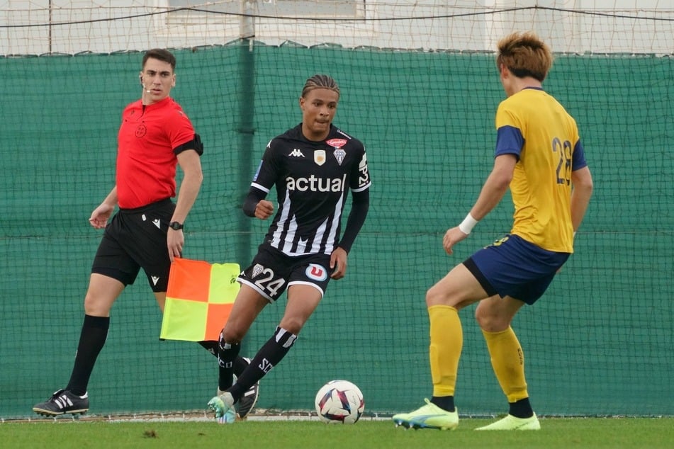 Jean-Matteó Bahoya (18, M.) wird wohl in den kommenden Tagen als Neuzugang von Eintracht Frankfurt verkündet.