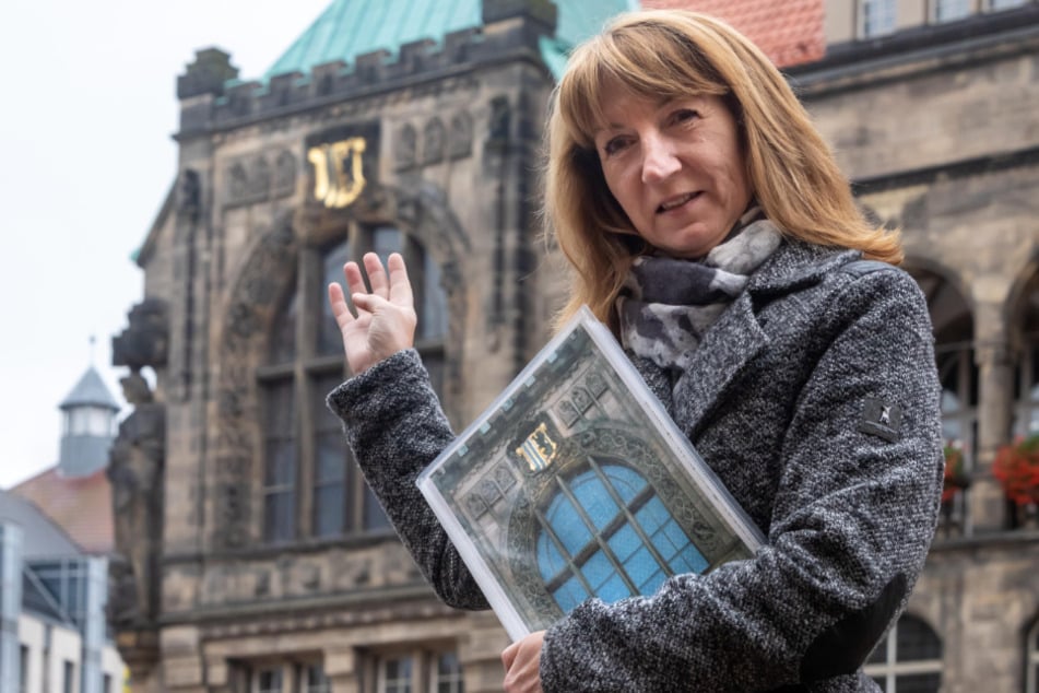 Gästeführerin Grit Linke (62) bringt auch Ur-Chemnitzern etwas Neues bei.