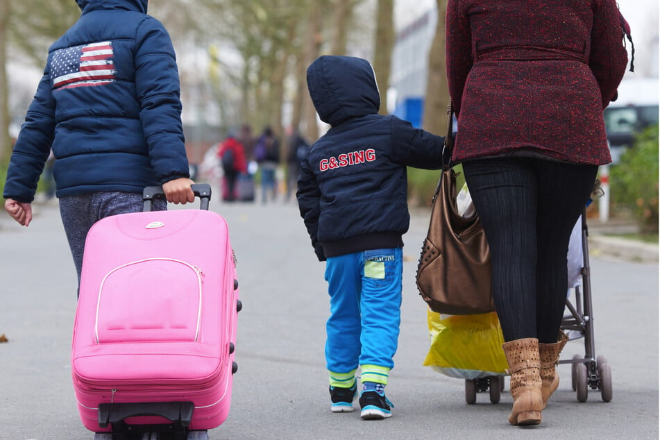 Sollten sich die Flüchtlingszahlen wieder erhöhen, könnte Sachsen 1590 zusätzliche Plätze kurzfristig aktivieren. (Symbolbild)