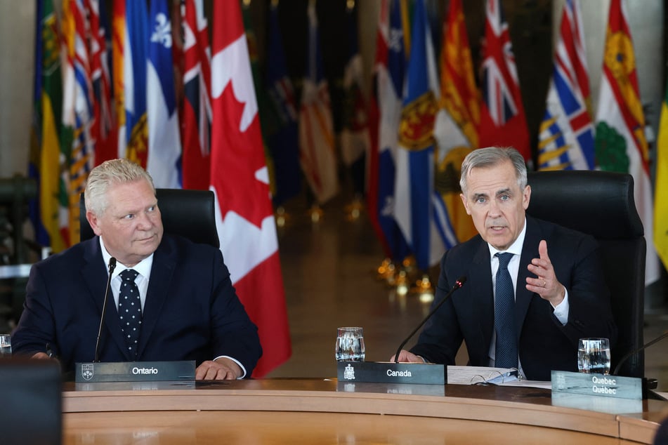 Canada's Prime Minister Mark Carney (r.) and Ontario premier Doug Ford have backed plans to exploit the Ring of Fire.