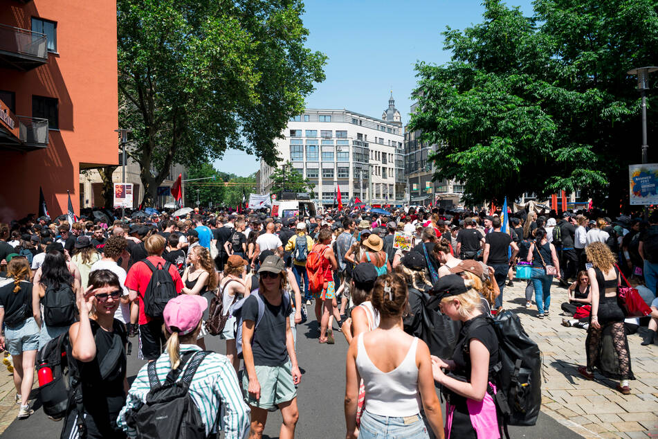 Erst am Samstag hatten in Jena 5000 Menschen für die Freilassung von Maja T. demonstriert.